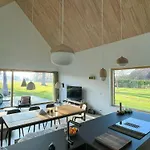 Casa vacanze Architect's House With Nature View *