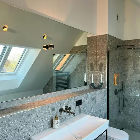 Architect's House With Nature View * Hellendorf