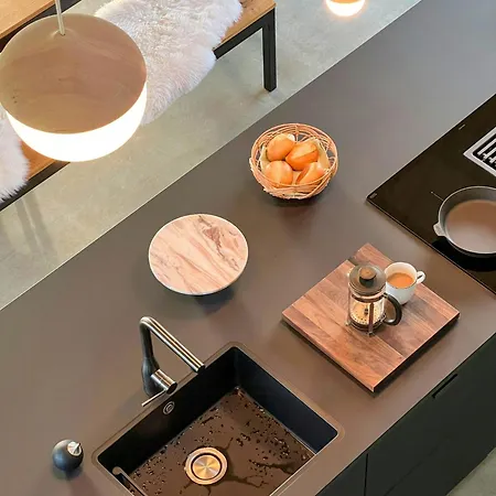 Vakantiehuis Architect's House With Nature View *