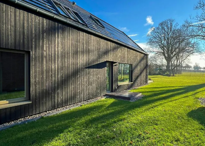 Сasa de vacaciones Architect's House With Nature View *