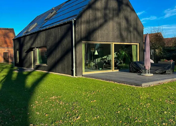 Architect's House With Nature View Hellendorf