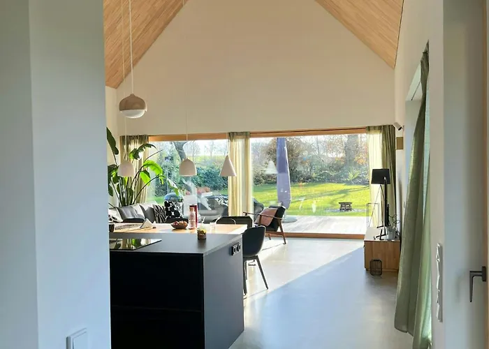 Architect's House With Nature View Сasa de vacaciones *